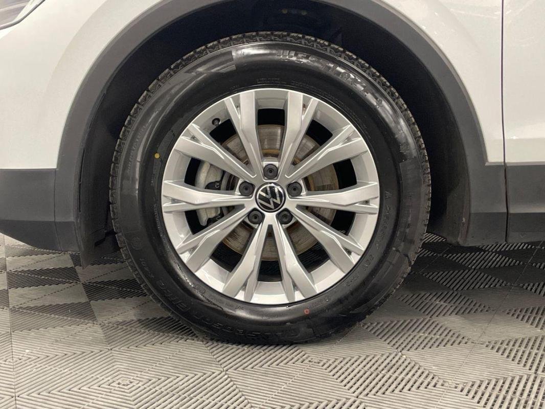 Volkswagen Tiguan - Photo 30