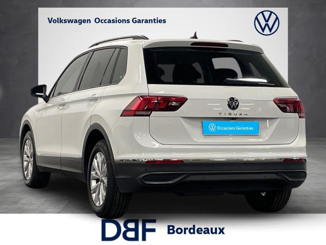 Volkswagen Tiguan - Photo 3