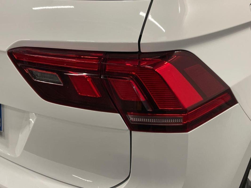 Volkswagen Tiguan - Photo 31