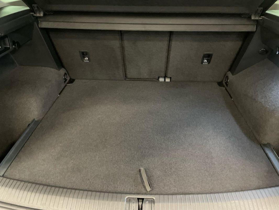Volkswagen Tiguan - Photo 32