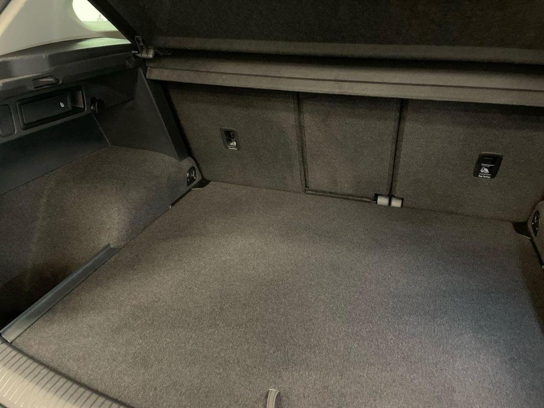 Volkswagen Tiguan - Photo 33