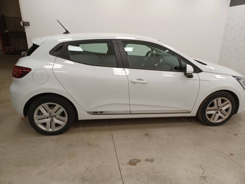 Renault Clio - Photo 11