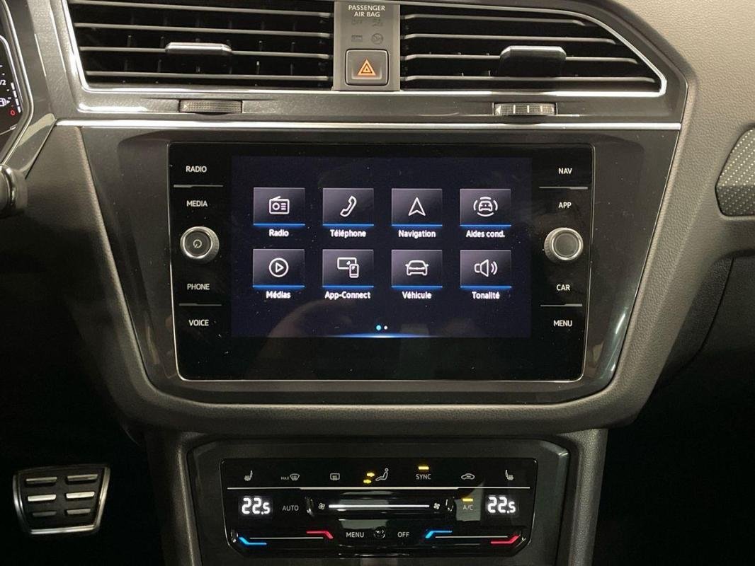Volkswagen Tiguan - Photo 11