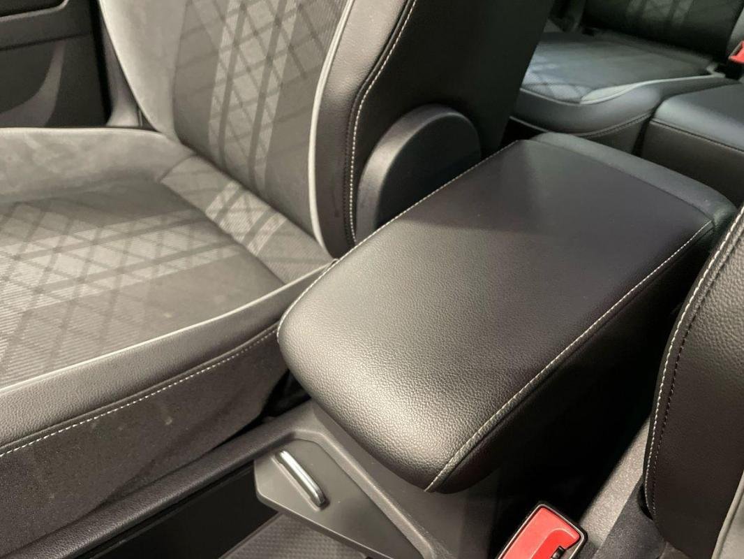 Volkswagen Tiguan - Photo 13