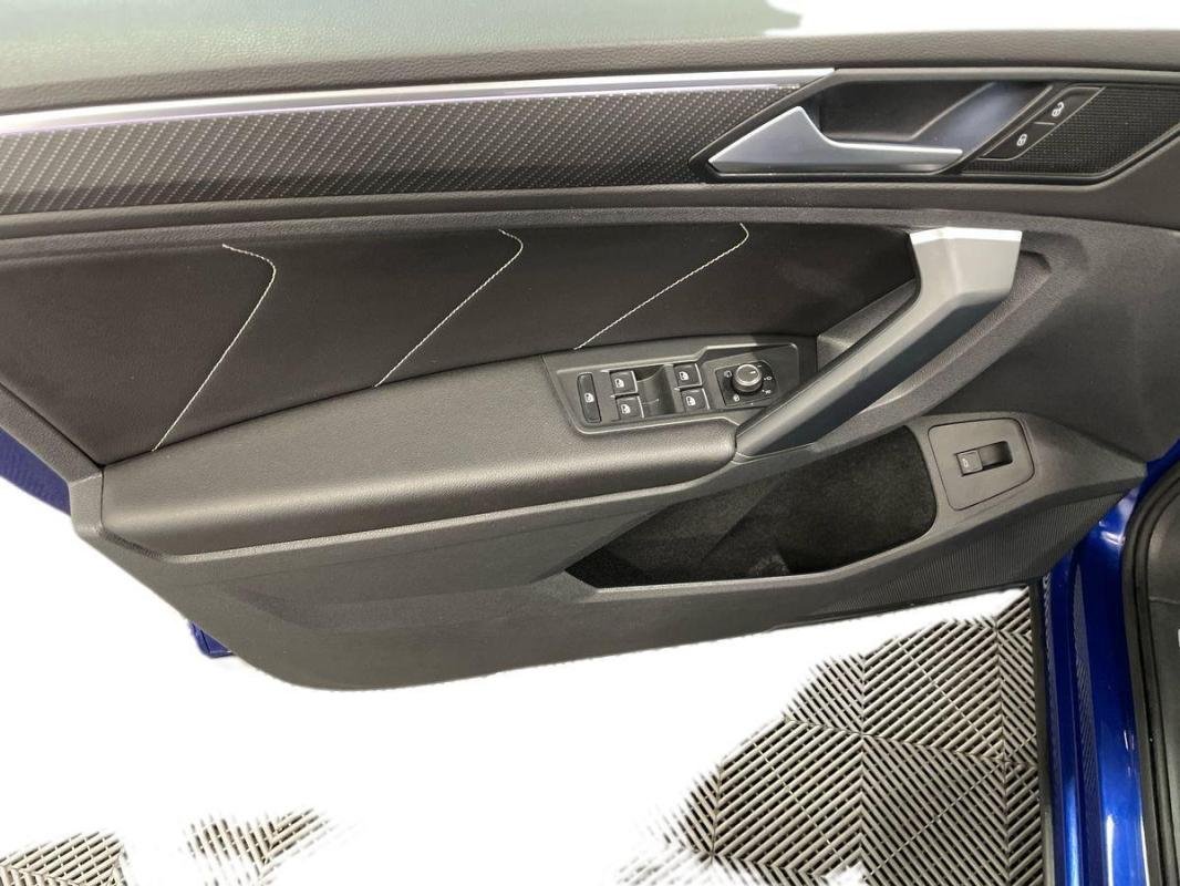 Volkswagen Tiguan - Photo 16