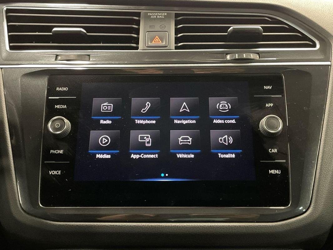 Volkswagen Tiguan - Photo 17