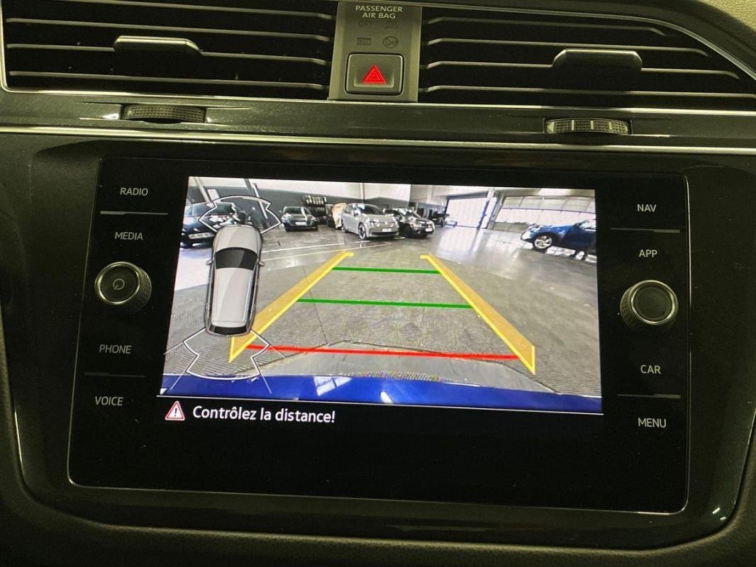 Volkswagen Tiguan - Photo 19