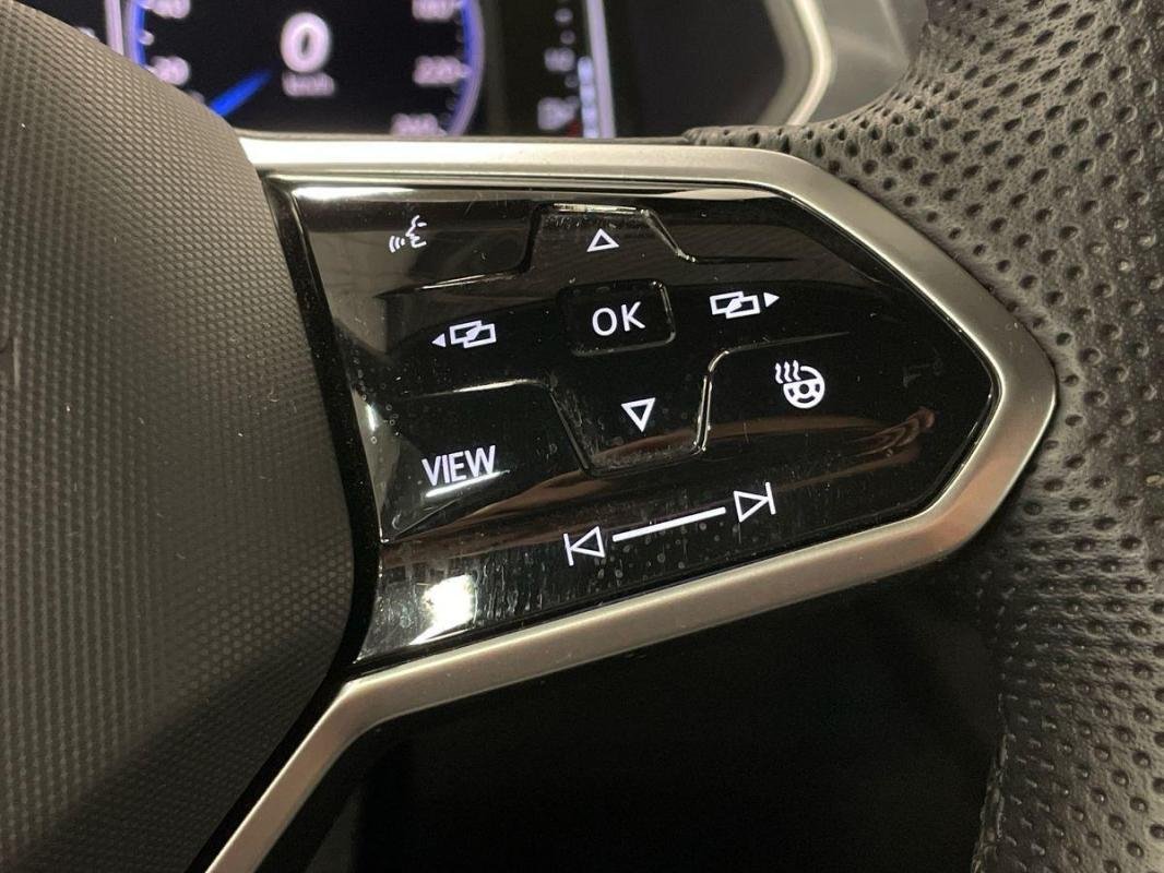 Volkswagen Tiguan - Photo 21