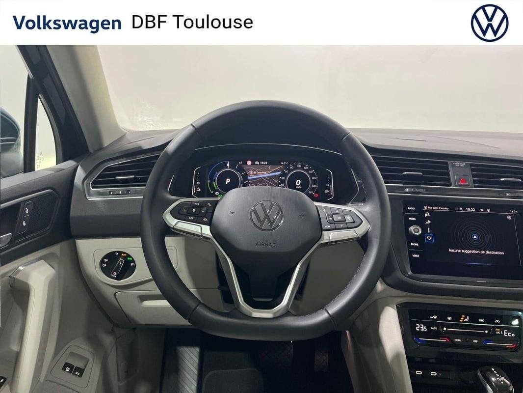 Volkswagen Tiguan - Photo 13