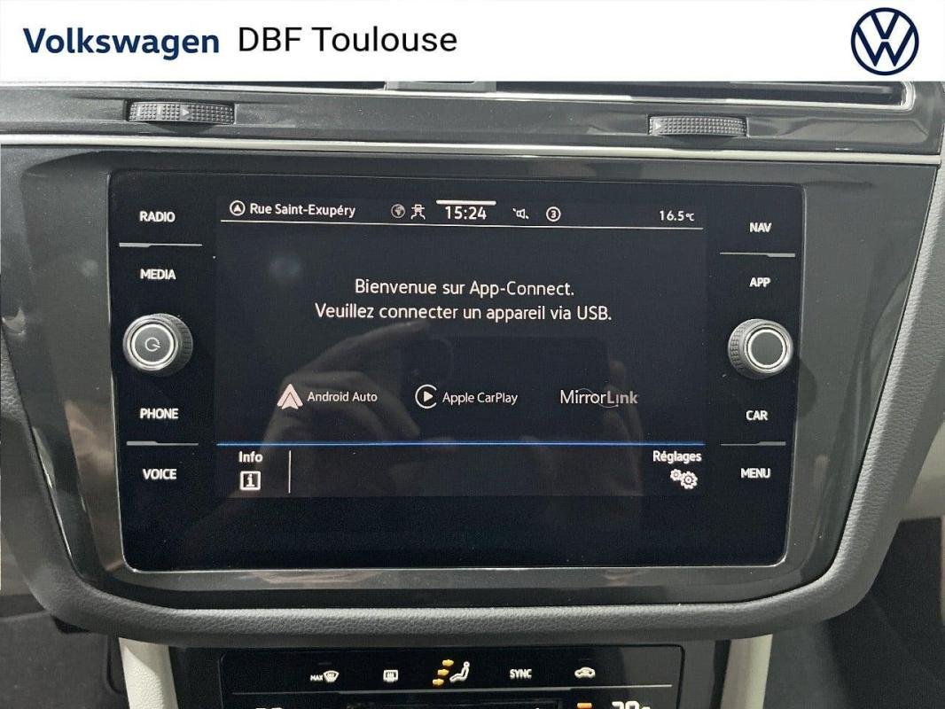 Volkswagen Tiguan - Photo 18