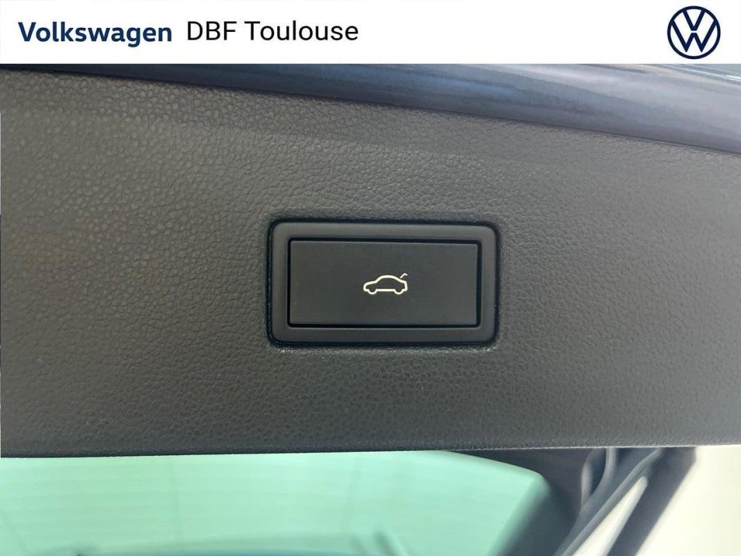 Volkswagen Tiguan - Photo 32