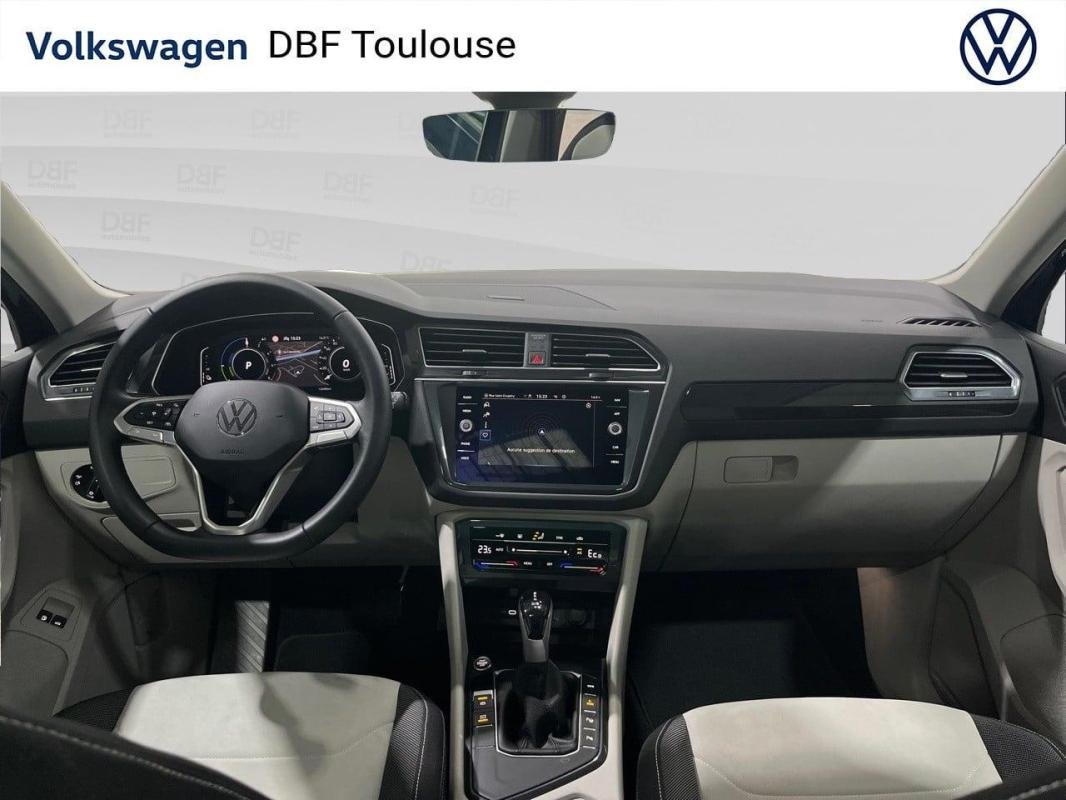 Volkswagen Tiguan - Photo 9