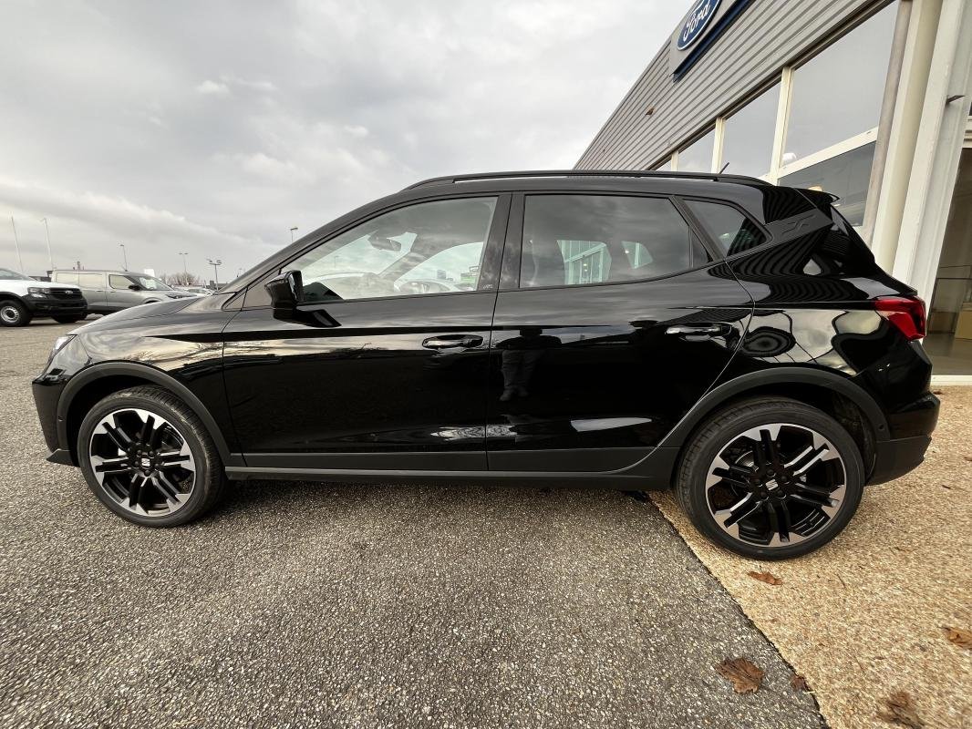 Seat Arona - Photo 2