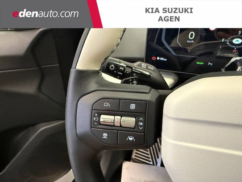 Kia EV4 - Photo 20