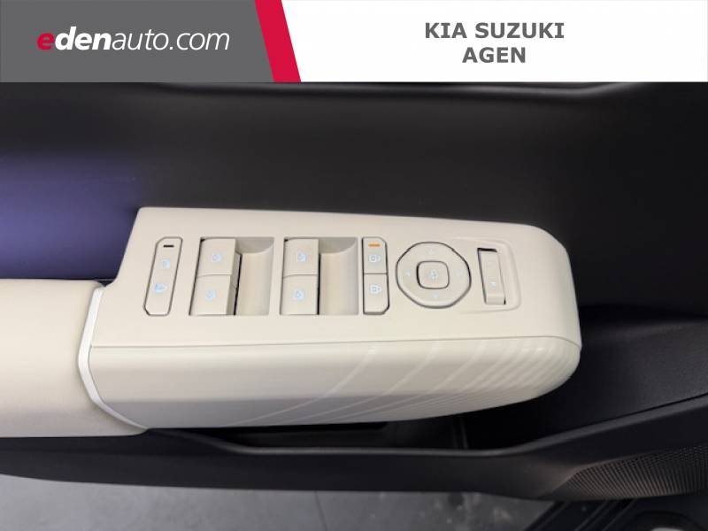 Kia EV4 - Photo 23