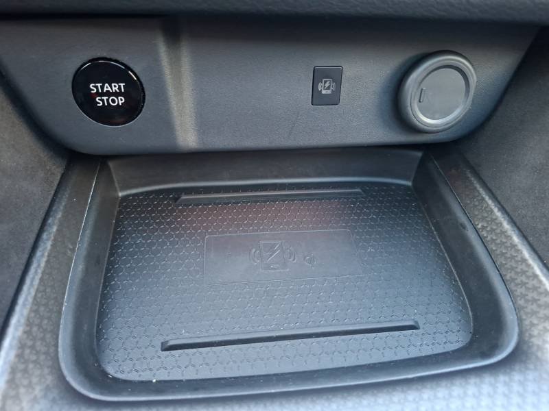 Nissan Qashqai - Photo 30