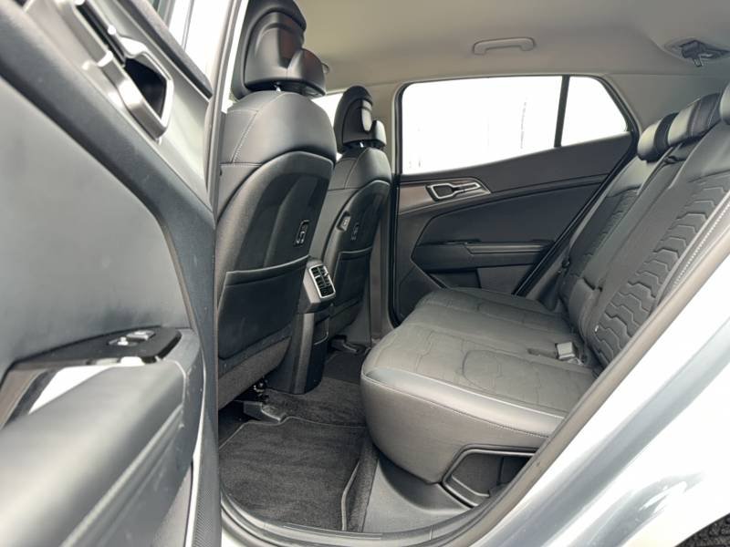 Kia Sportage - Photo 15