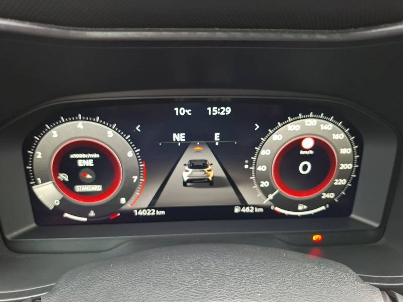 Nissan Juke - Photo 24