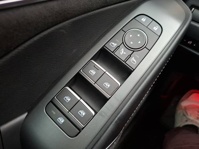 Nissan Qashqai - Photo 21