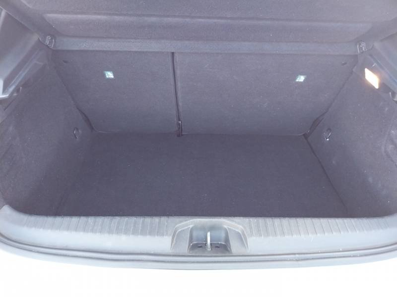 Renault Clio - Photo 18