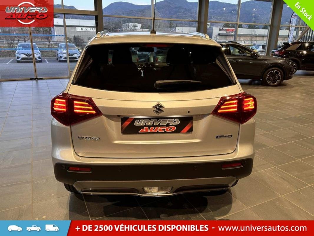 Suzuki Vitara - Photo 22