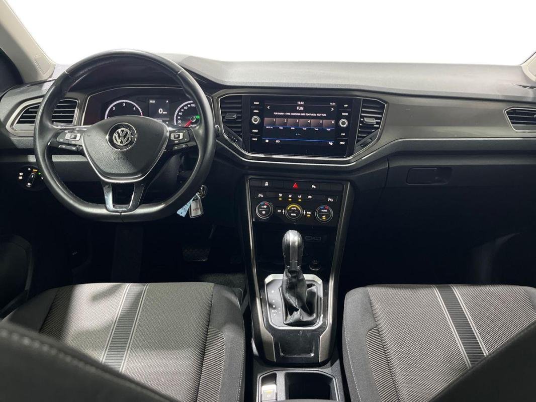 Volkswagen T-Roc - Photo 9