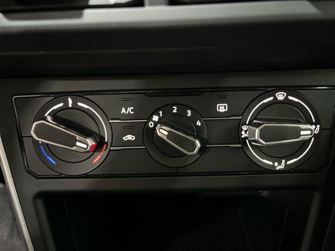 Volkswagen Polo - Photo 19