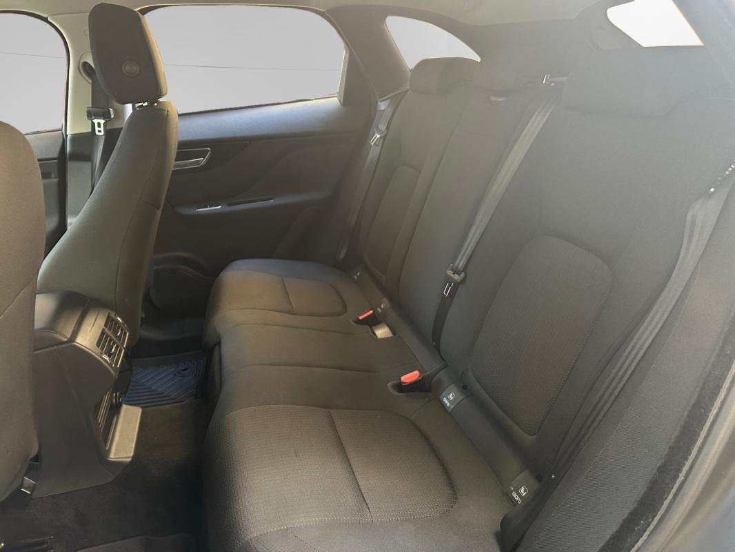 Jaguar F-Pace - Photo 15