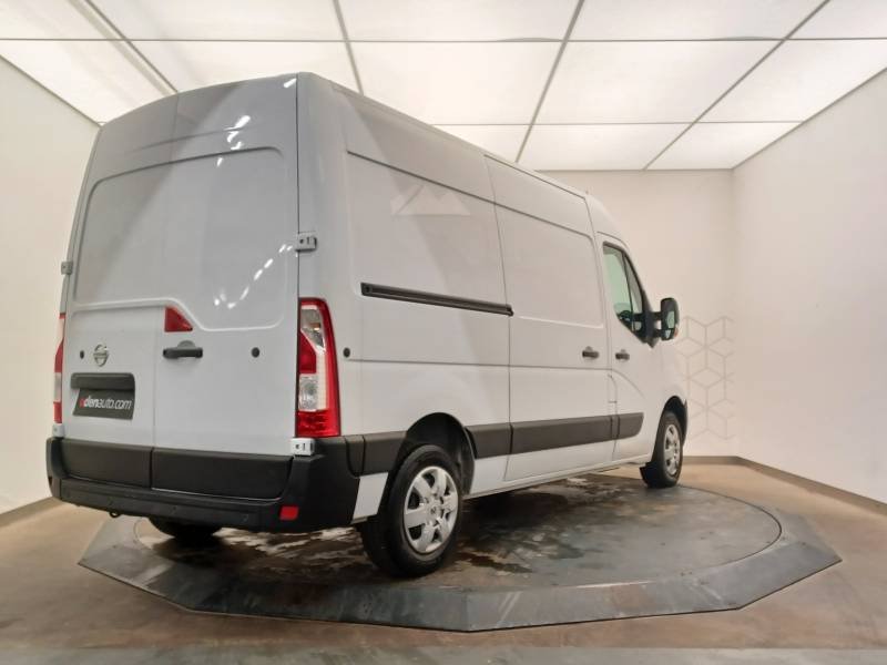 Nissan NV400 - Photo 2