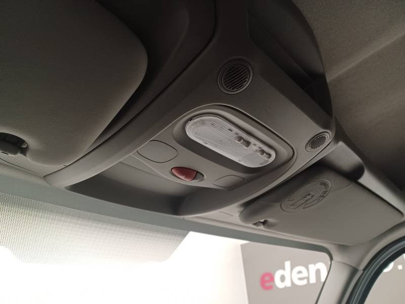 Nissan NV400 - Photo 38