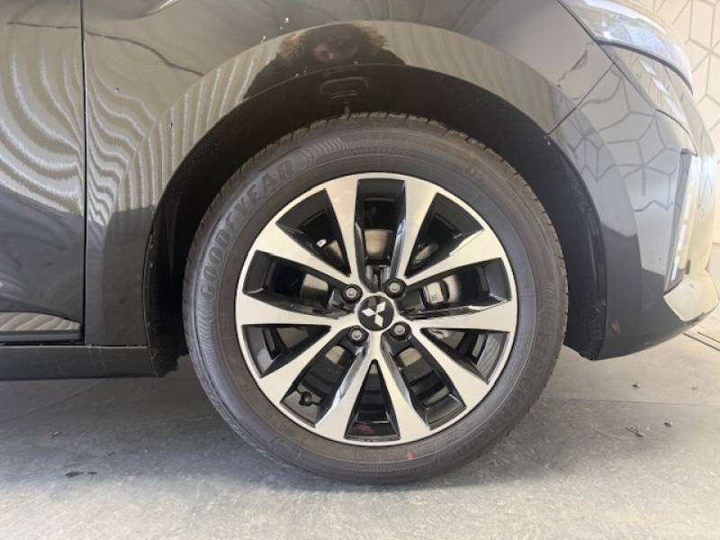 Mitsubishi Colt - Photo 14