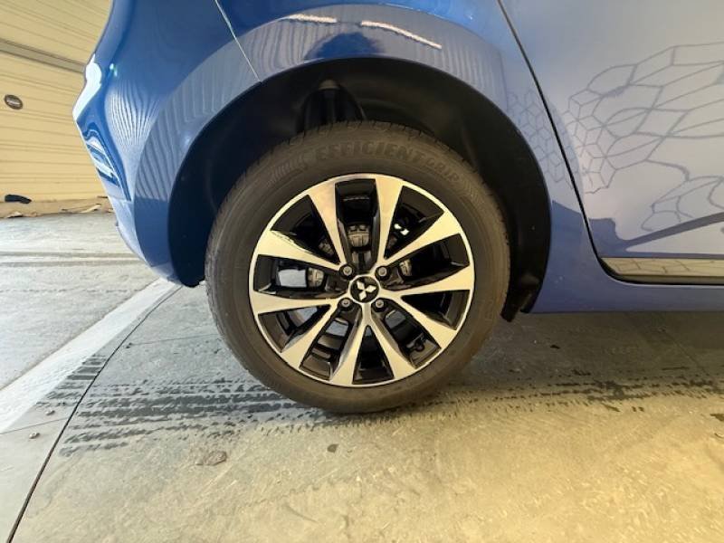 Mitsubishi Colt - Photo 13