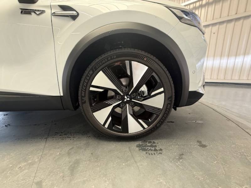 Mitsubishi Grandis - Photo 14