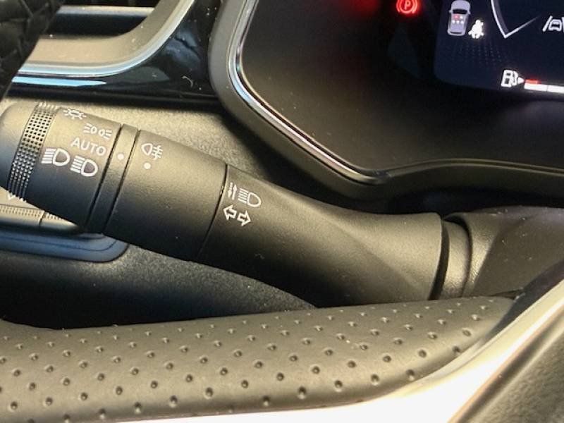 Mitsubishi Grandis - Photo 31