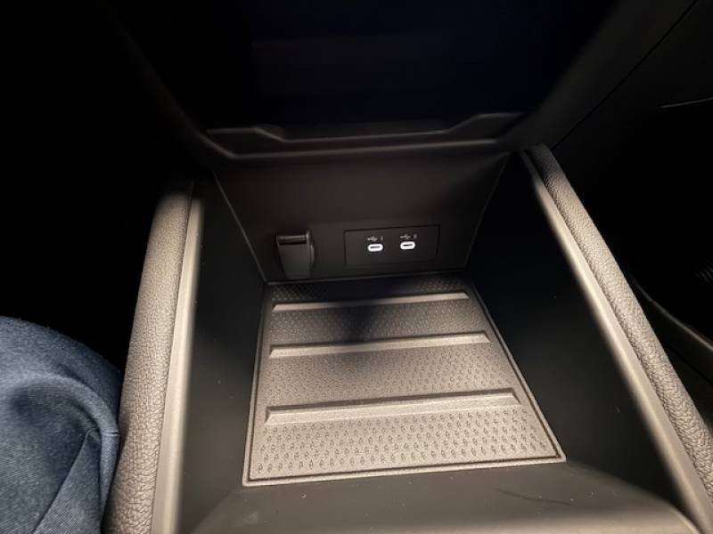 Mitsubishi Grandis - Photo 41
