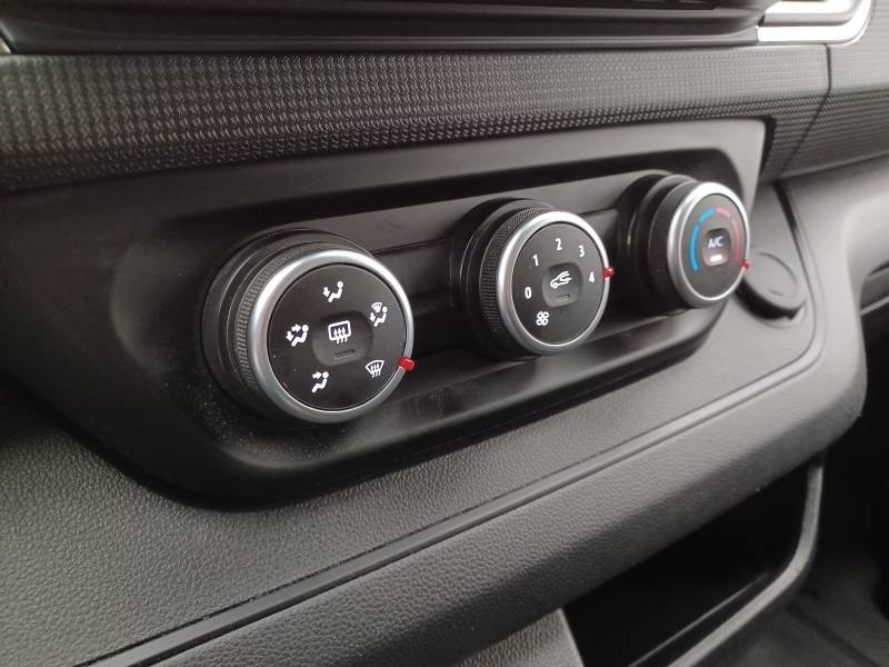 Renault Trafic - Photo 27