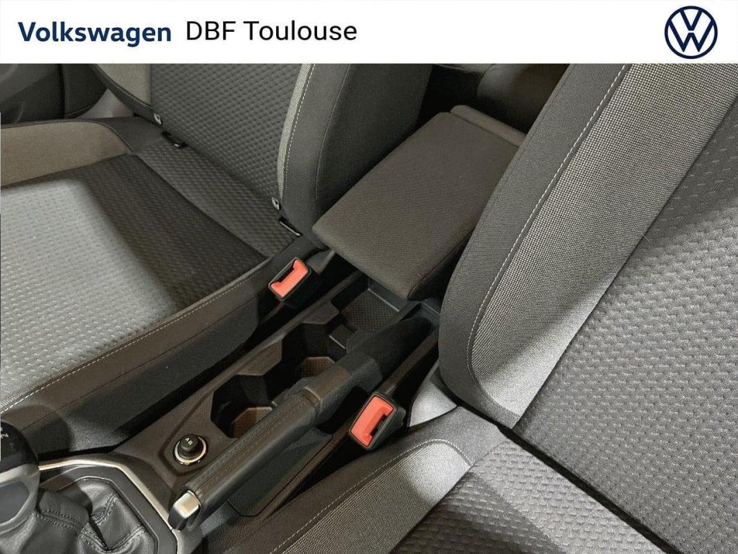 Volkswagen Polo - Photo 24