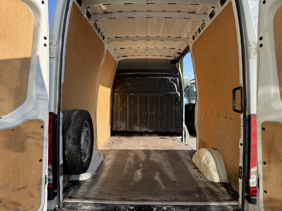 Iveco Daily - Photo 14