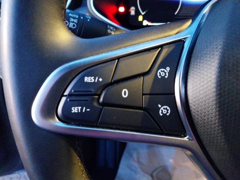 Renault Clio - Photo 23
