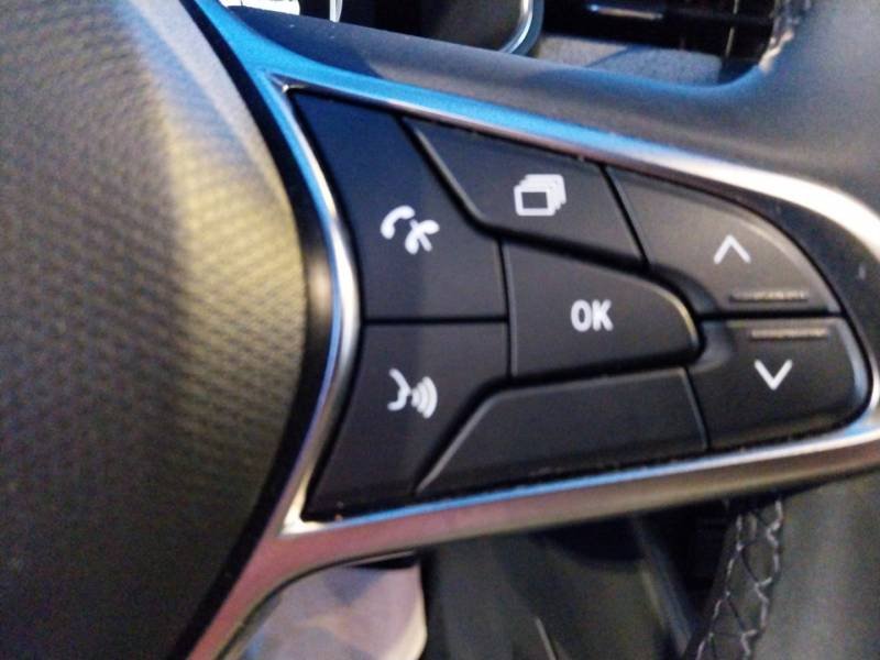 Renault Clio - Photo 24