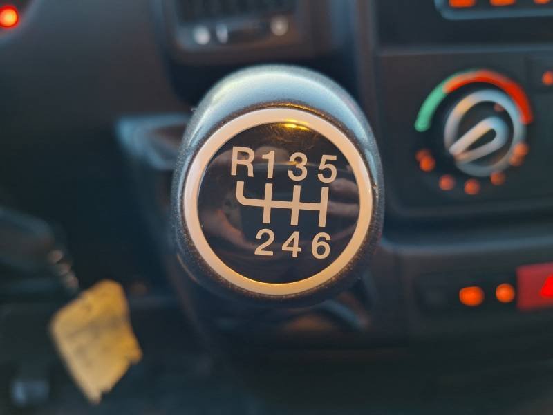 Peugeot Boxer - Photo 18