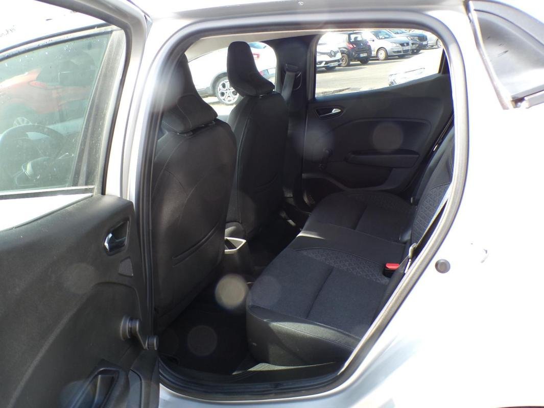 Renault Clio - Photo 8