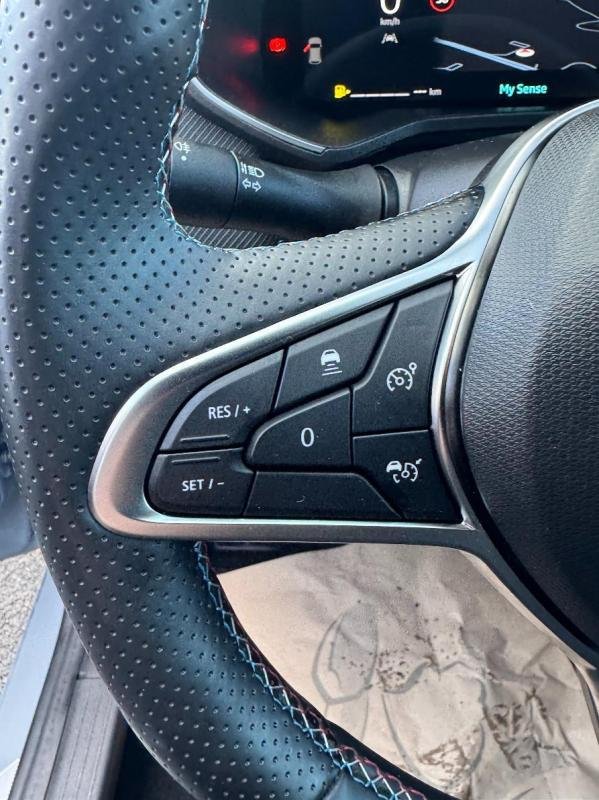 Renault Clio - Photo 16
