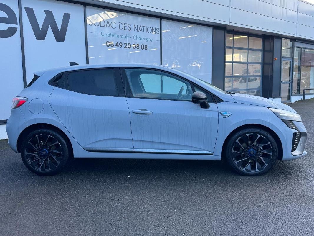 Renault Clio - Photo 2