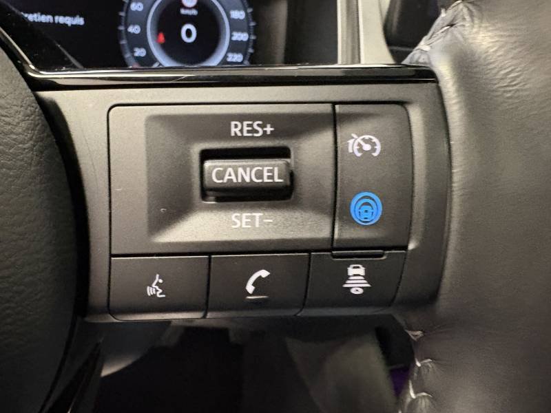 Nissan Qashqai - Photo 15