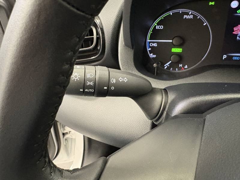 Toyota Yaris - Photo 11