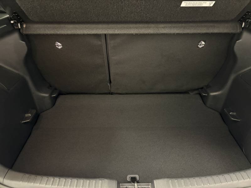 Toyota Yaris - Photo 31