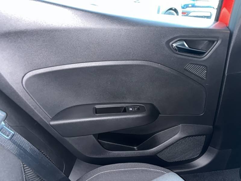 Renault Clio - Photo 32
