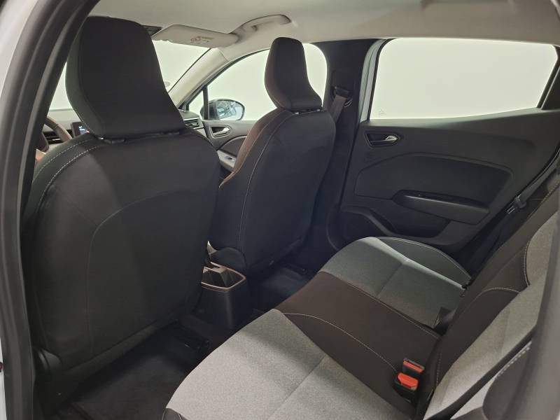 Renault Clio - Photo 37