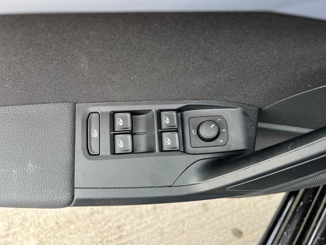 Seat Ibiza - Photo 17